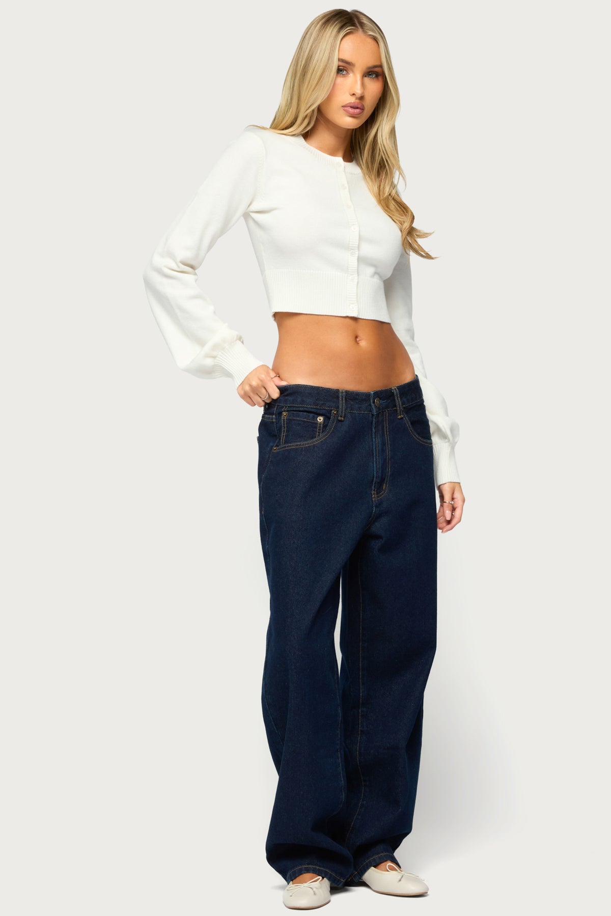 Bostynn Cropped Knit Cardigan