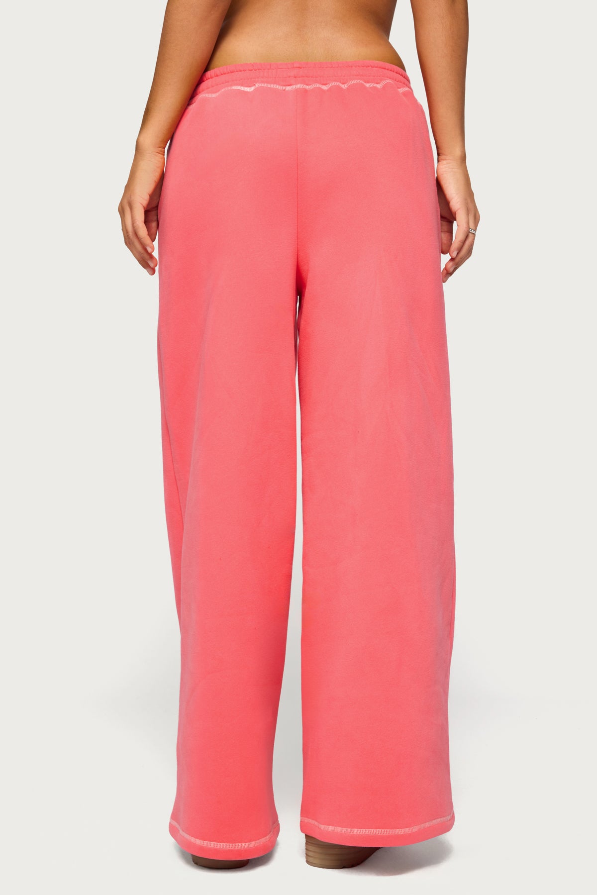Edikted Behavior Wide Leg Sweatpants