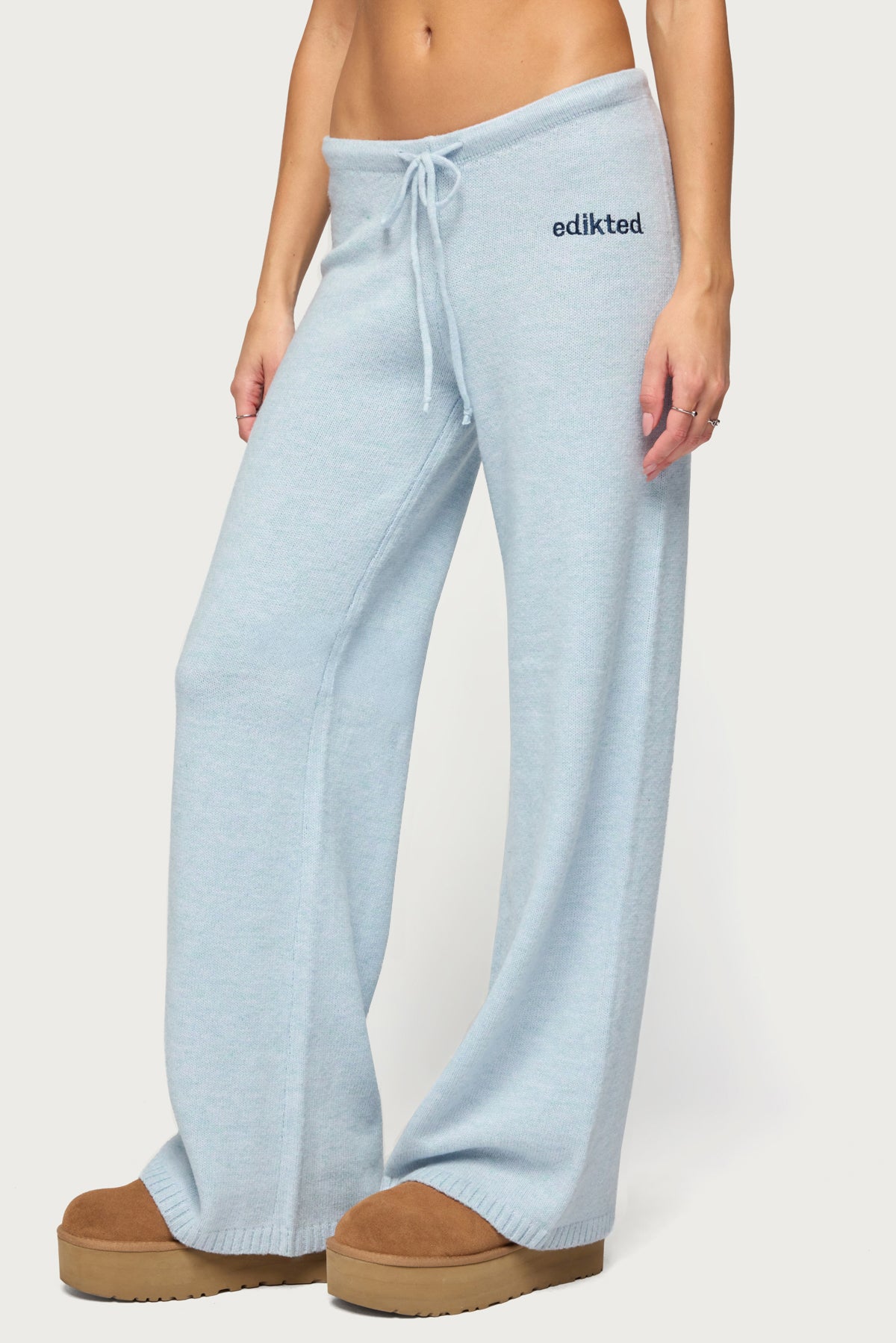 Cozy In Edikted Knit Pants