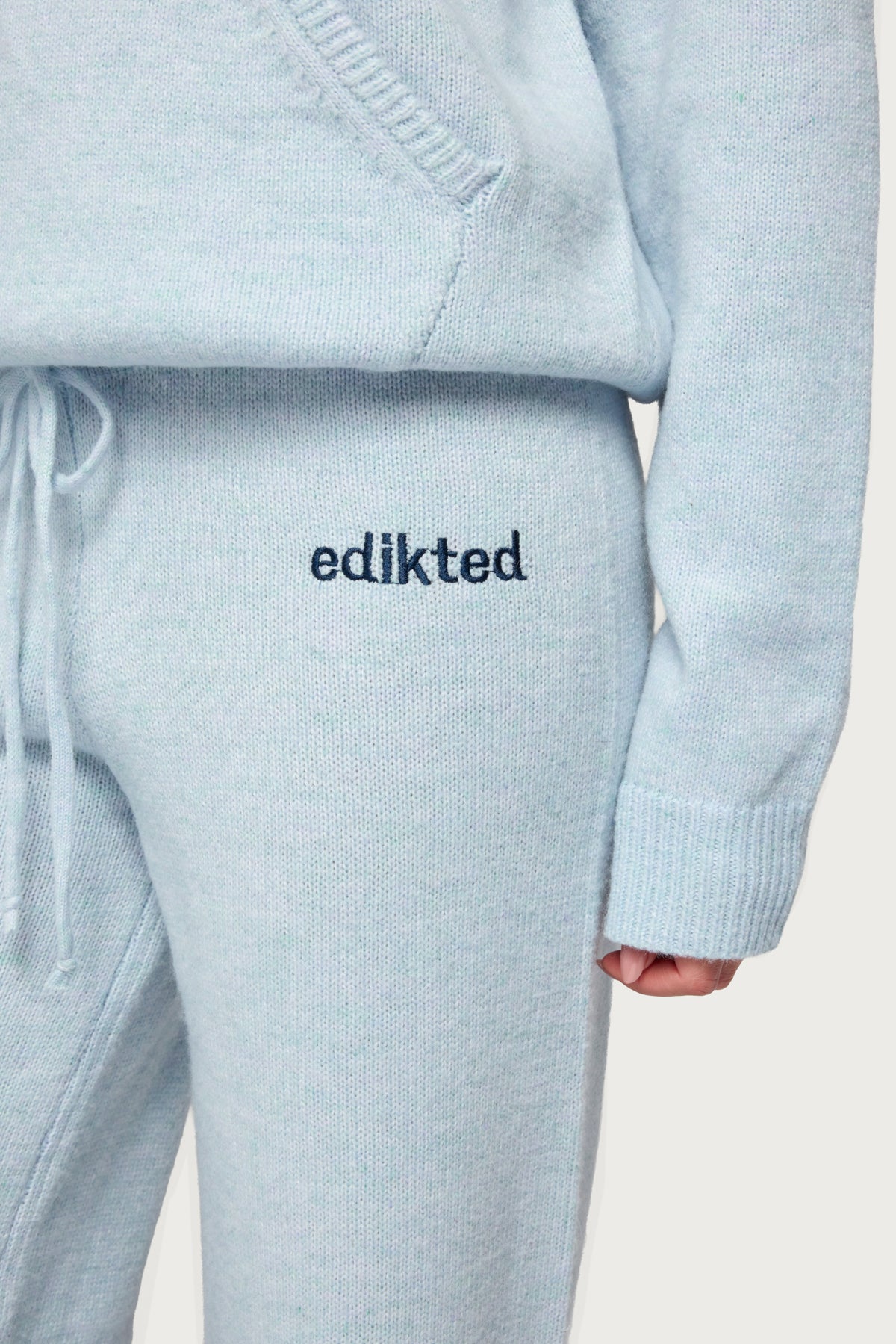 Cozy In Edikted Knit Pants