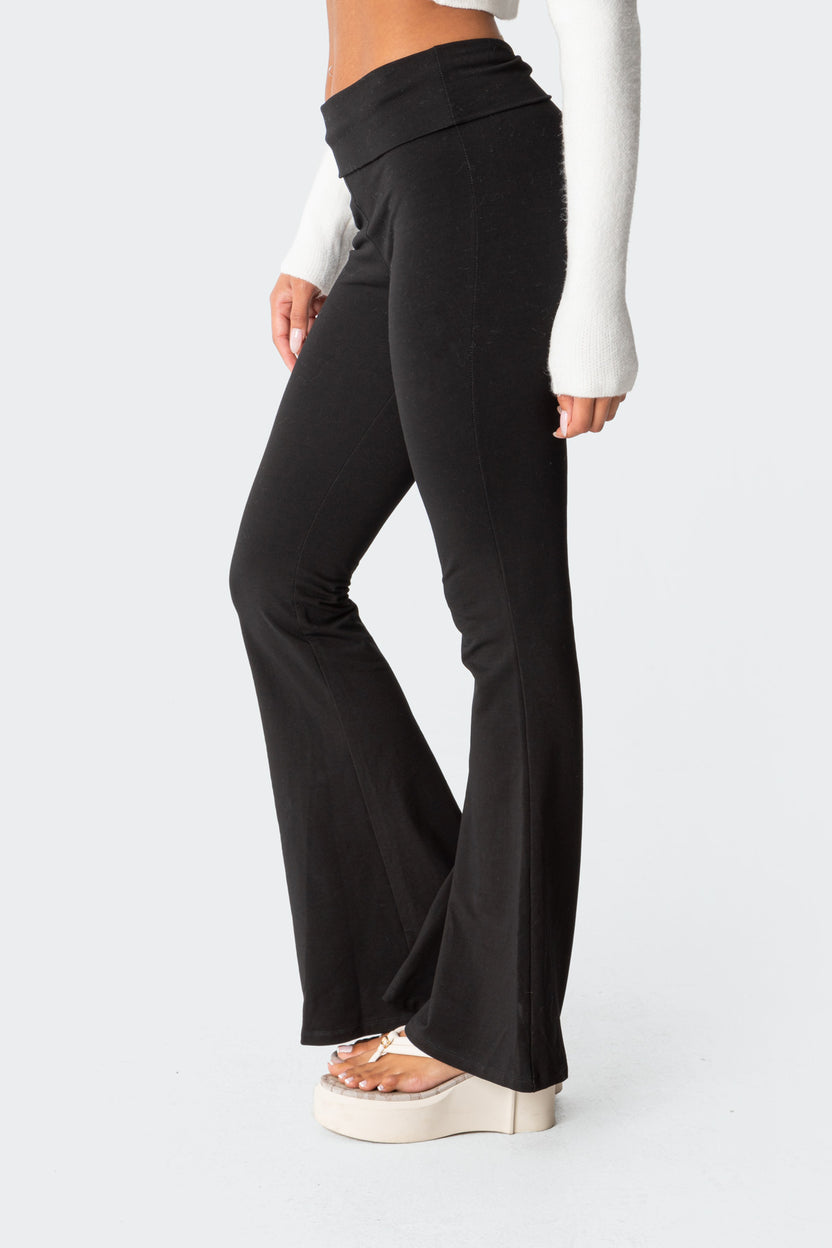 Naomi Flared Leggings – edikted