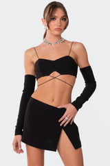 Beatrix separate sleeves crossed crop top