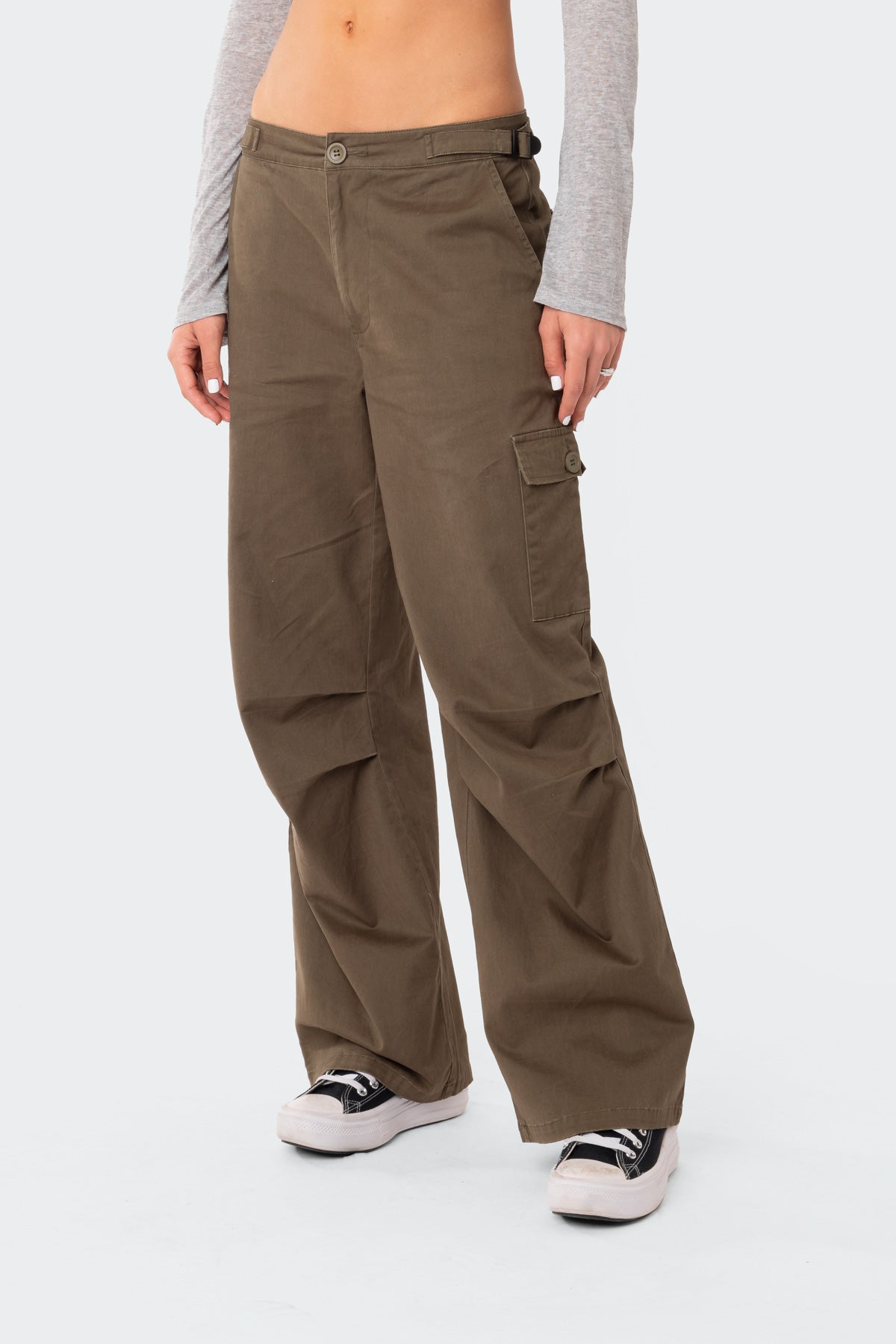 Zahara Low-Rise Oversized Cargo Pants