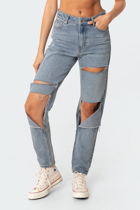 Elle Super Ripped Mom Jeans